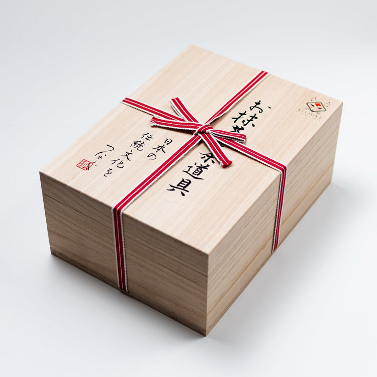 Traditional Japanese Kiribako box with Sanadahimo Ribbon.