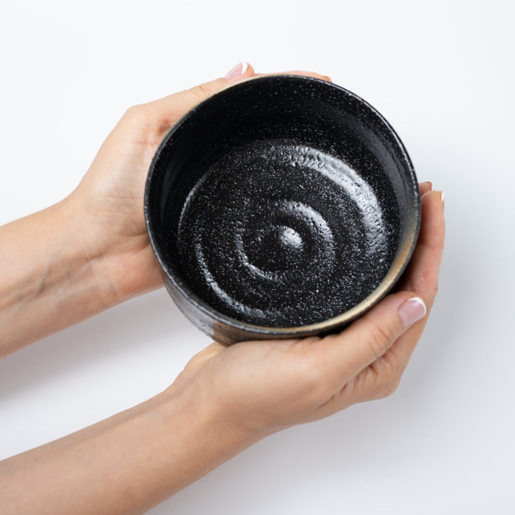 茶碗 黒丸