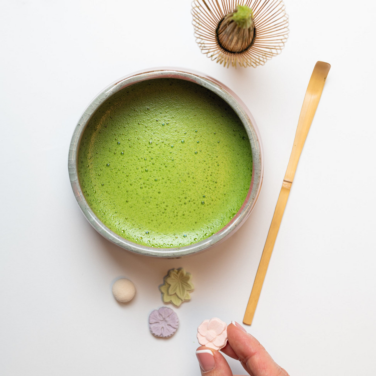 Deluxe Matcha Set “Mizuhiki” – Handmade Japanese Tea Set by KITSUNE