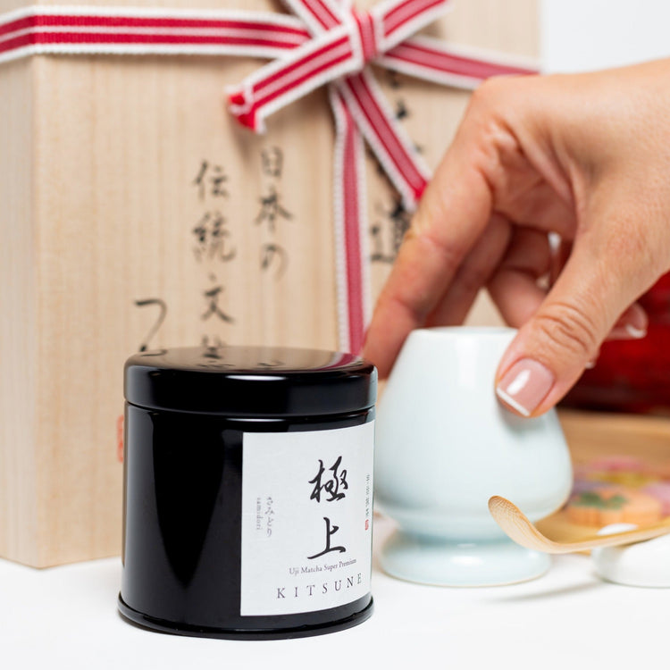 Deluxe Matcha Set “Mizuhiki” – Handmade Japanese Tea Set by KITSUNE